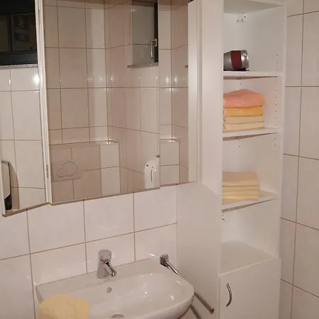 Dom wakacyjny Wohnferiendorf Poellauberg